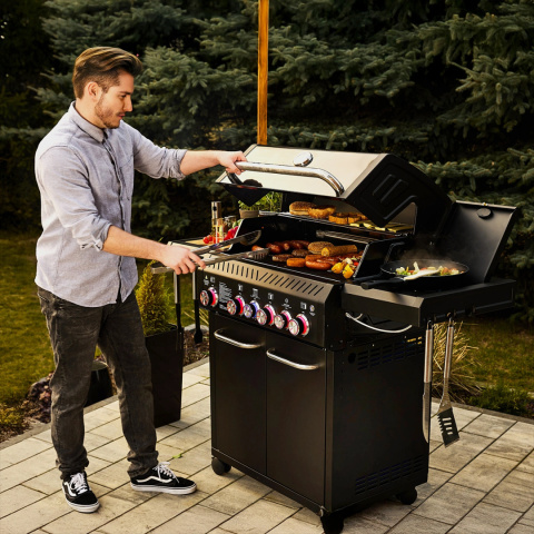 GG04BK ZESTAW Grill gazowy Yoer BeefMaster 4+2 +Pokrowiec +Rożen